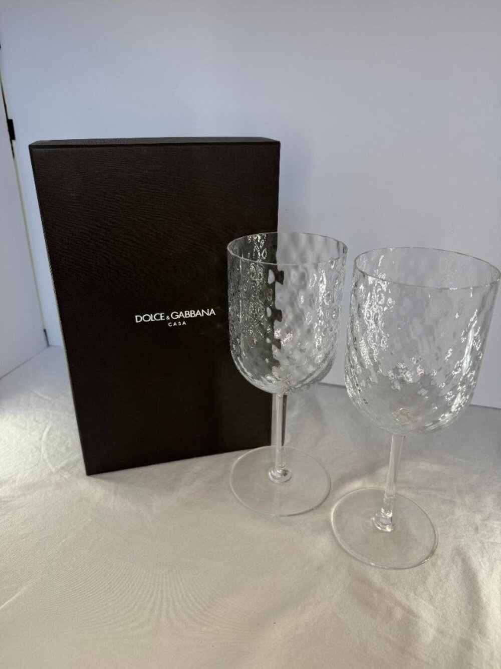 Dolce & Gabbana Clear Pair of Textured Stemmed Wine Glass